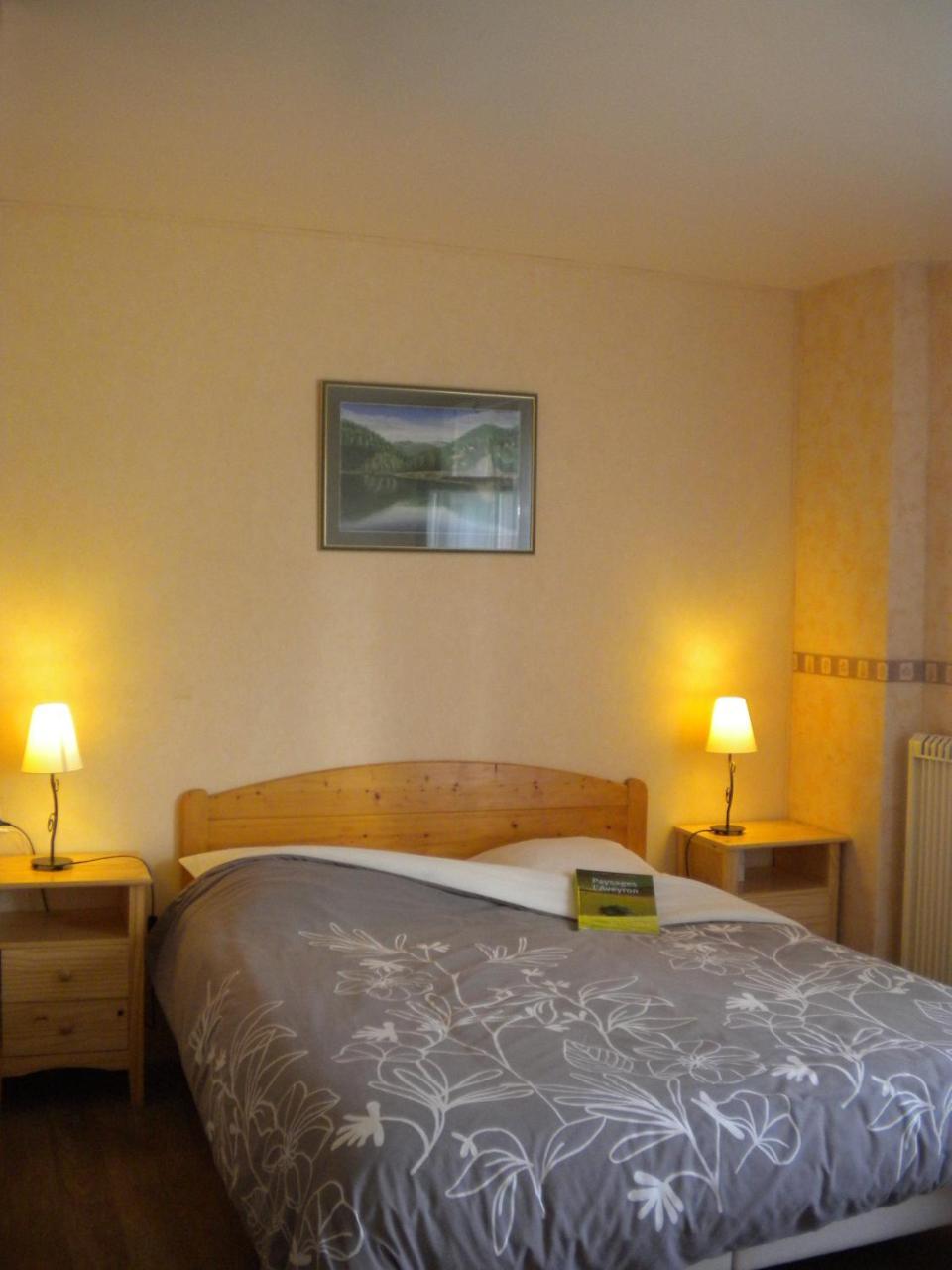 Hotel Le Relais Du Coustoubi Campouriez Kültér fotó
