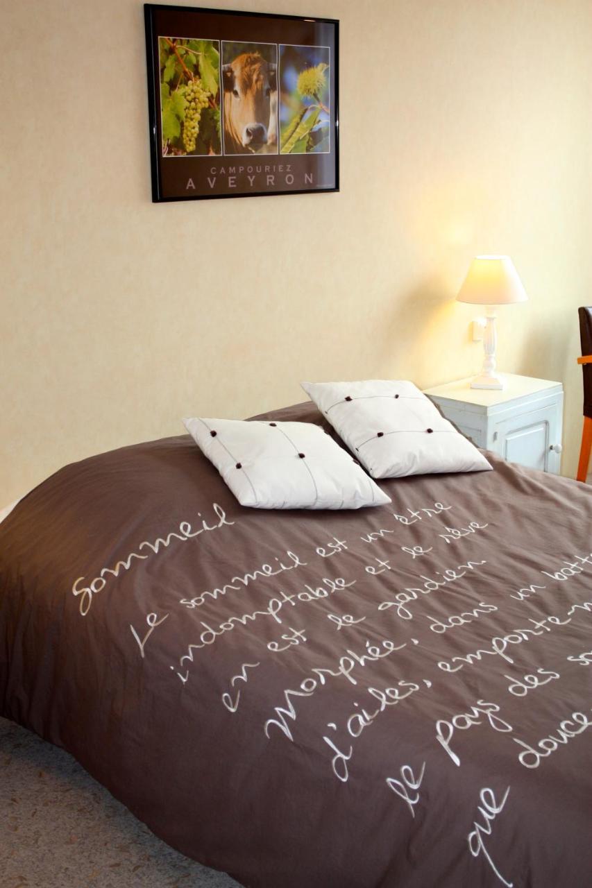 Hotel Le Relais Du Coustoubi Campouriez Kültér fotó